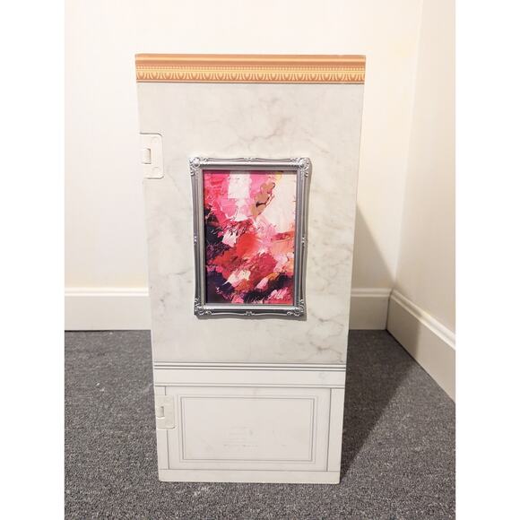 American Girl Doll Grand Hotel With Accessories RETIRED - Picture 9 of 12